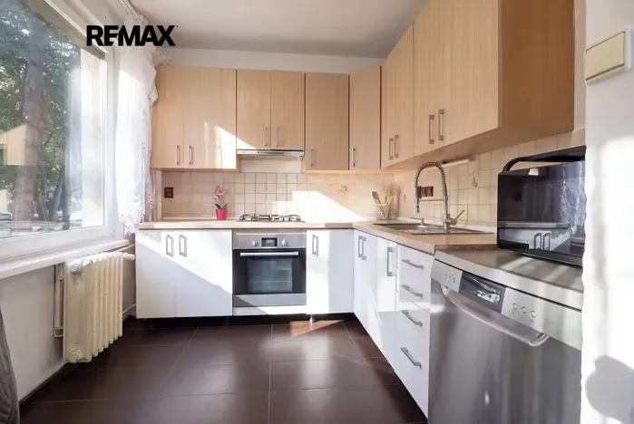 Prodej bytu 3+kk, Praha - Střížkov, Šluknovská, 54 m2