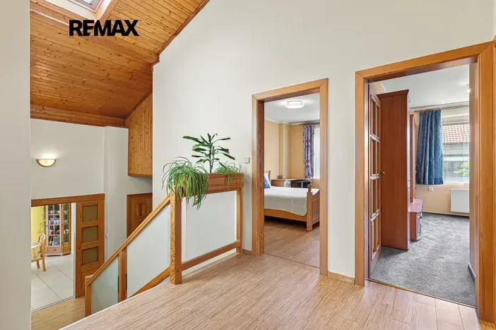 Prodej rodinného domu, Uhlířské Janovice, Ladova, 186 m2