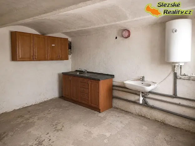 Pronájem skladu, Ostrava, 160 m2
