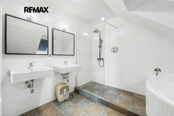 Pronájem rodinného domu, Lány, Sluneční, 128 m2