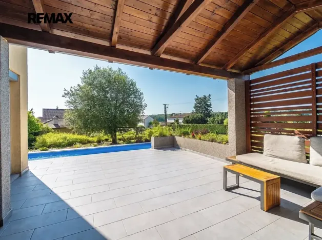 Pronájem rodinného domu, Lány, Sluneční, 128 m2