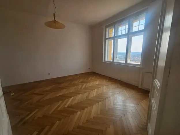 Pronájem bytu 2+1, Praha - Vinohrady, Slovenská, 97 m2