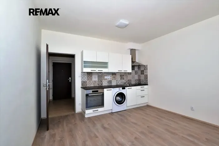 Pronájem bytu 1+kk, Plzeň, Technická, 23 m2