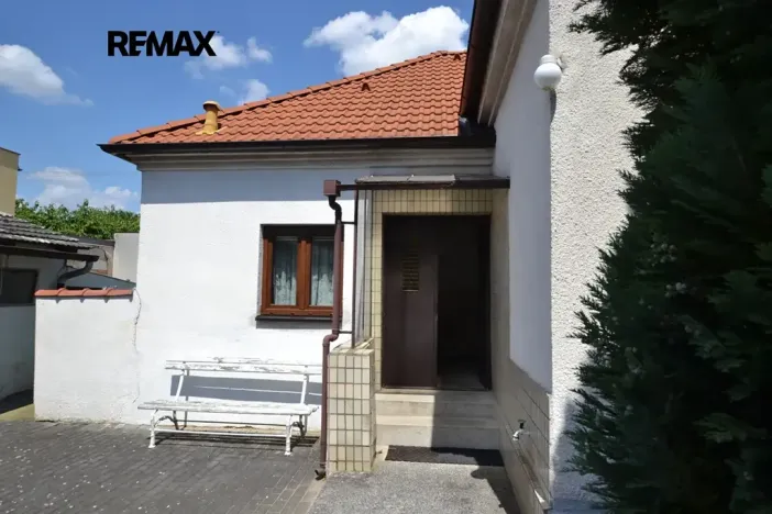 Prodej rodinného domu, Chrást, 9. května, 245 m2