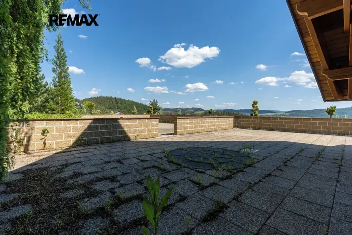 Prodej vily, Králův Dvůr, Pod Lesem, 708 m2