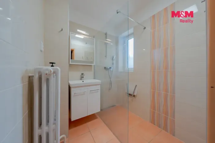 Prodej rodinného domu, Březůvky, 100 m2