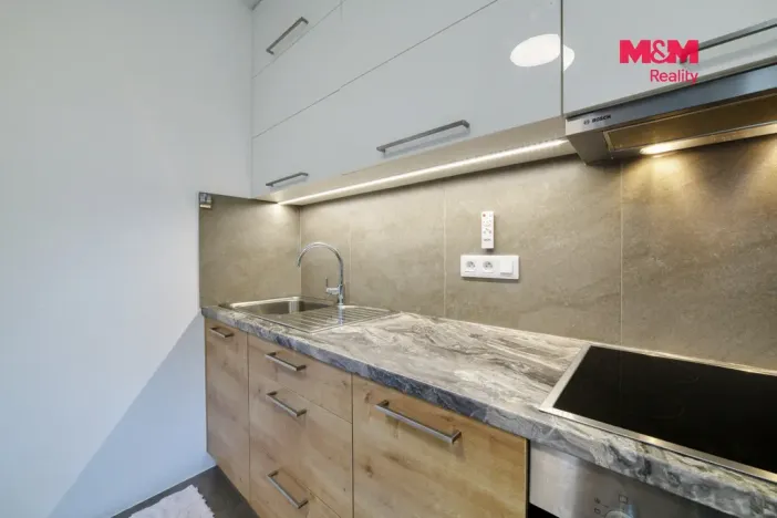 Pronájem bytu 3+1, Planá, Fučíkova, 63 m2