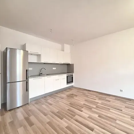 Pronájem bytu 2+1, Praha - Žižkov, Roháčova, 80 m2