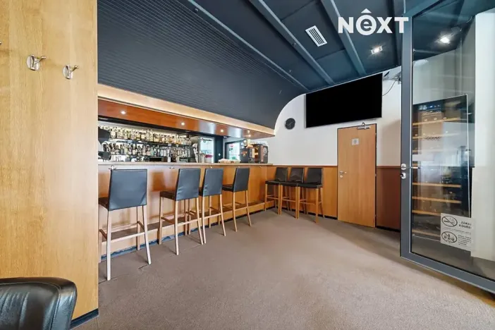 Pronájem restaurace, Olomouc, V hlinkách, 320 m2