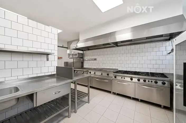 Pronájem restaurace, Olomouc, V hlinkách, 320 m2