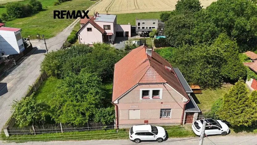 Prodej rodinného domu, Běleč, 200 m2