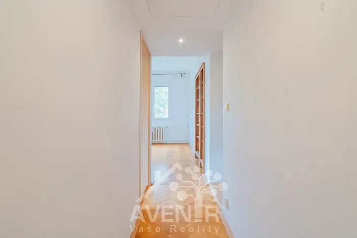Prodej bytu 3+1, Zlín, Dukelská, 55 m2