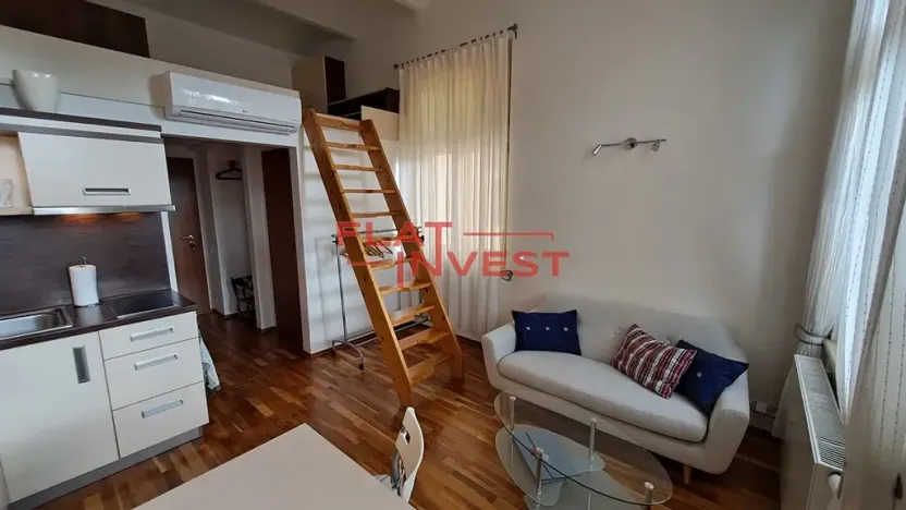 Pronájem bytu 1+kk, Praha - Staré Město, Rybná, 25 m2