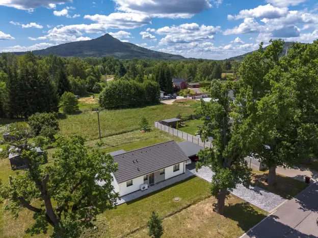 Prodej rodinného domu, Stráž pod Ralskem, Fibichova, 90 m2