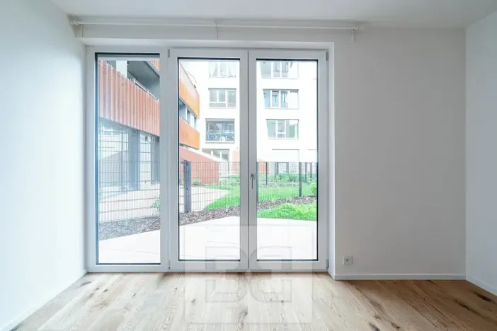 Pronájem bytu 2+kk, Praha - Radlice, 55 m2