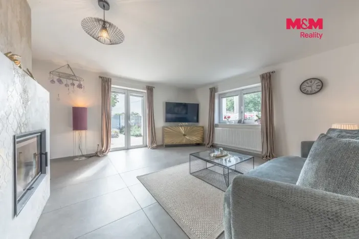 Prodej rodinného domu, Řepín, Mělnická, 262 m2