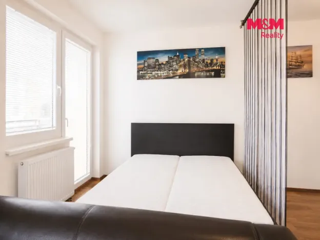 Prodej bytu 1+kk, Praha - Horní Měcholupy, Hornoměcholupská, 36 m2