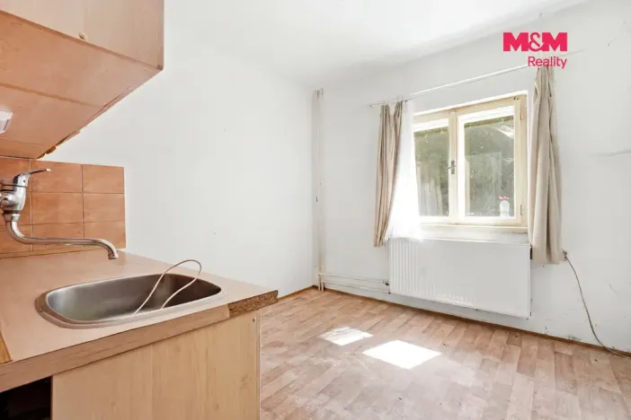 Prodej ubytování, Deštné v Orlických horách, 850 m2