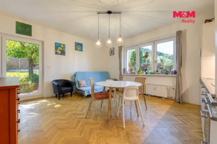 Prodej bytu 3+kk, Karlovy Vary - Drahovice, Mánesova, 68 m2