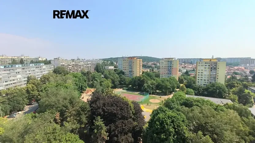 Pronájem bytu 1+1, Praha - Kobylisy, Košťálkova, 33 m2