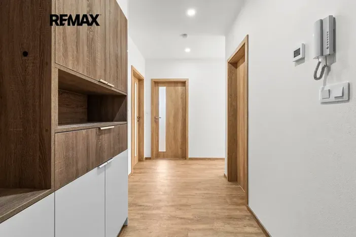 Prodej bytu 4+kk, Bdeněves, 78 m2