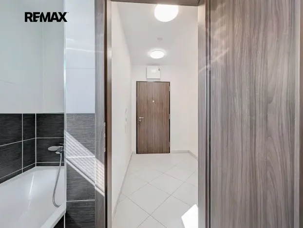Pronájem bytu 2+kk, Praha - Hlubočepy, Hugo Haase, 55 m2