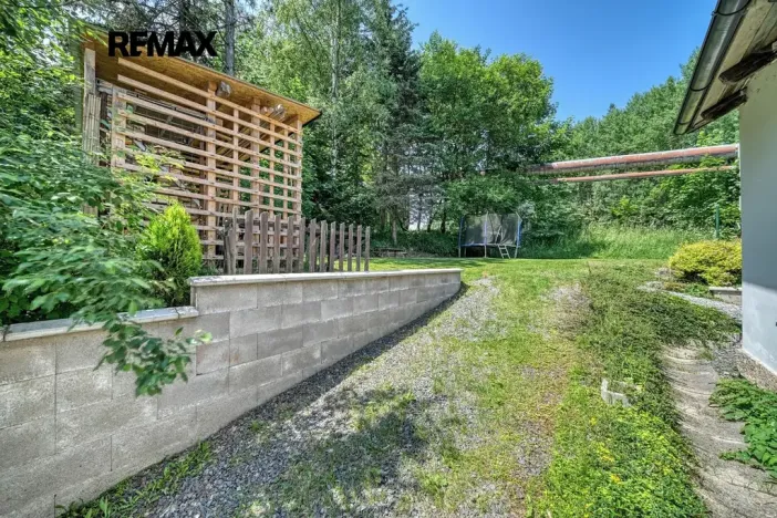 Prodej rodinného domu, Radvanice, 215 m2