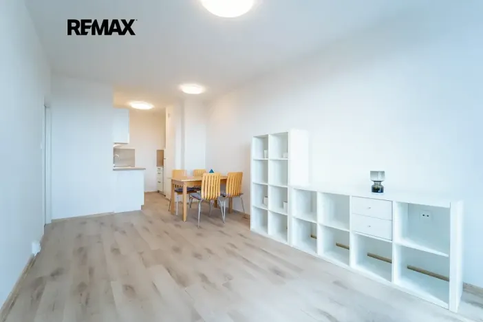 Pronájem bytu 2+kk, Praha - Háje, Mendelova, 49 m2