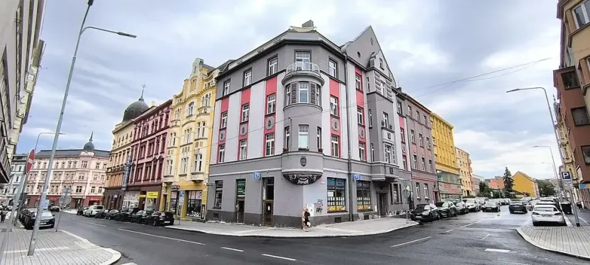 Pronájem obchodního prostoru, Cheb, Valdštejnova, 54 m2