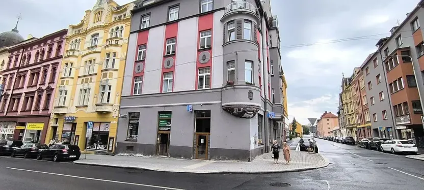 Pronájem obchodního prostoru, Cheb, Valdštejnova, 54 m2