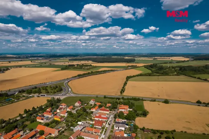 Prodej bytu 3+1, Bříství, 64 m2