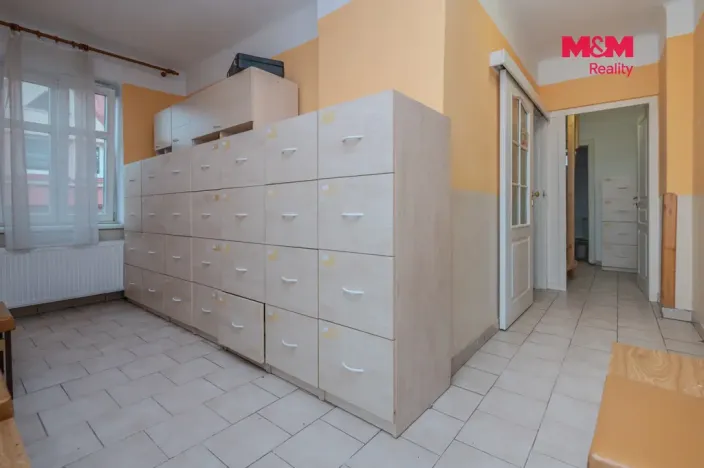 Prodej obchodního prostoru, Ostrava - Kunčičky, Pernerova, 202 m2