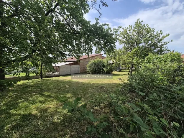 Prodej pozemku pro bydlení, Rousínov, 771 m2