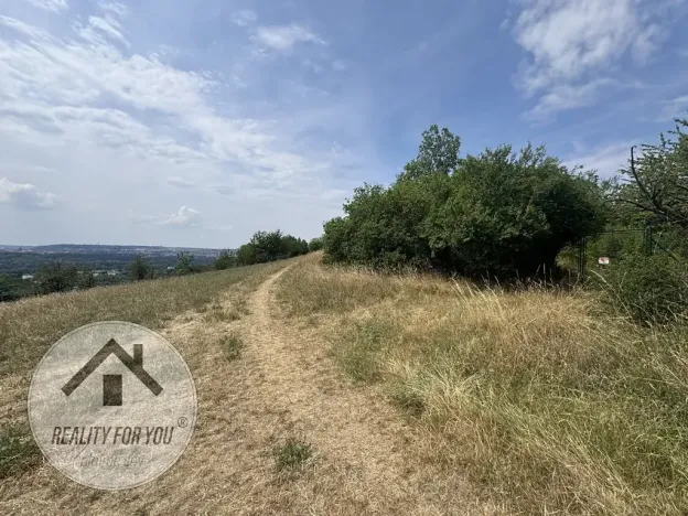 Pronájem zahrady, Praha, 2558 m2