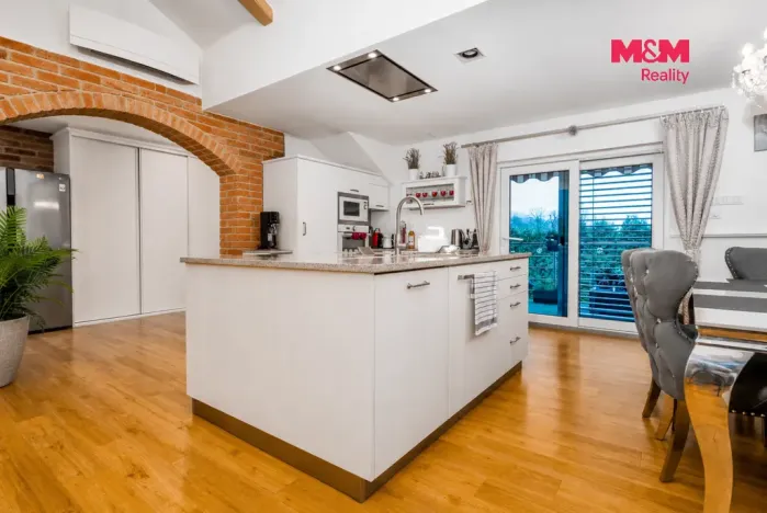 Prodej ubytování, Horní Třešňovec, 847 m2