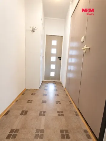 Pronájem bytu 1+1, Postoloprty, Jiráskovo náměstí, 35 m2