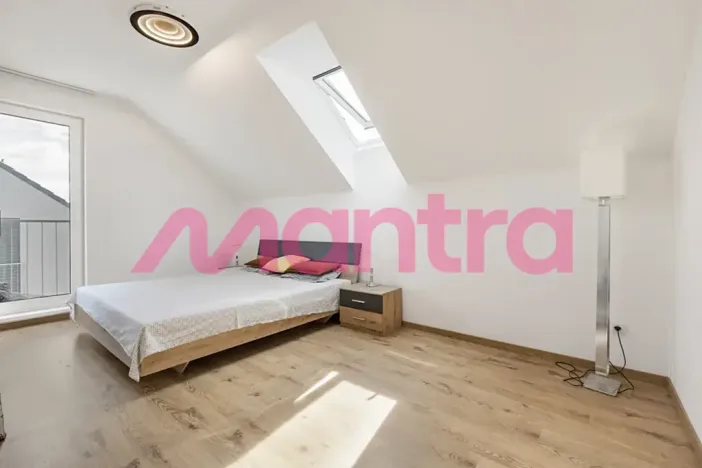 Prodej rodinného domu, Knovíz, Na Hrudném, 147 m2
