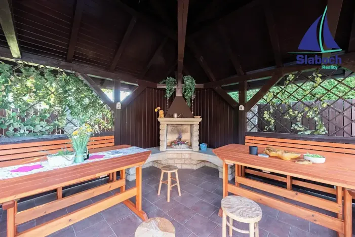 Prodej rodinného domu, Poříčany, U Koupaliště, 182 m2