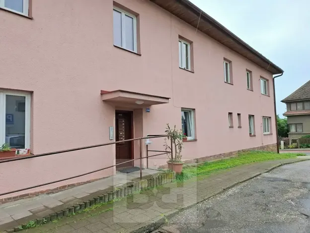 Pronájem bytu 1+1, Jaroměř, Královédvorská, 38 m2