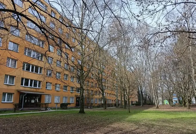 Prodej bytu 2+kk, Praha - Prosek, Litvínovská, 39 m2