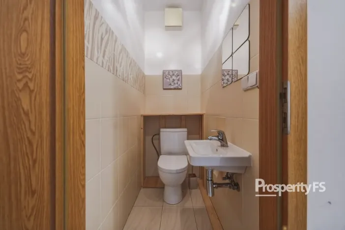 Prodej bytu 2+kk, Praha - Řeporyje, Kakosova, 52 m2