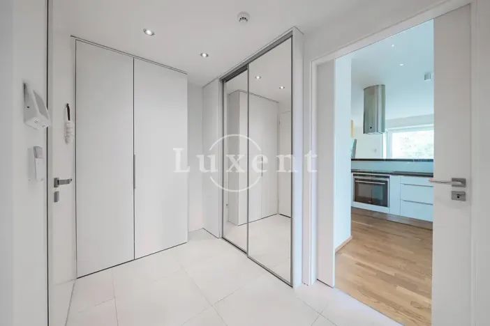 Prodej bytu 2+kk, Praha - Hlubočepy, Výhledová, 74 m2