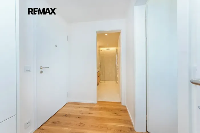 Prodej bytu 2+kk, Praha - Radlice, U Komína, 41 m2