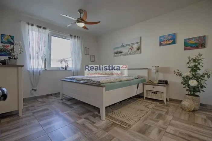 Prodej rodinného domu, Kbelany, 142 m2