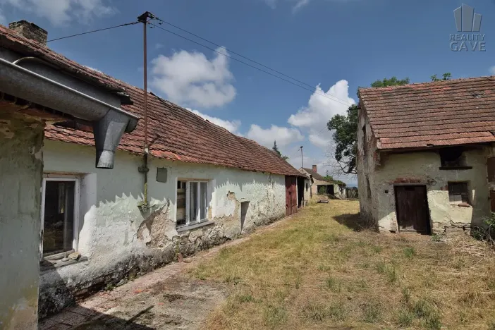 Prodej rodinného domu, Čečelovice, 360 m2