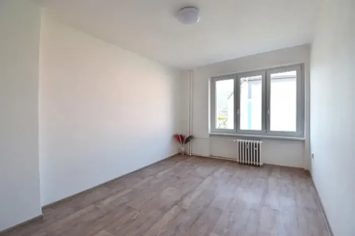 Pronájem bytu 2+1, Klášterec nad Ohří, Václava Řezáče, 57 m2