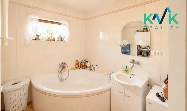 Prodej rodinného domu, Nové Sedlo, 270 m2