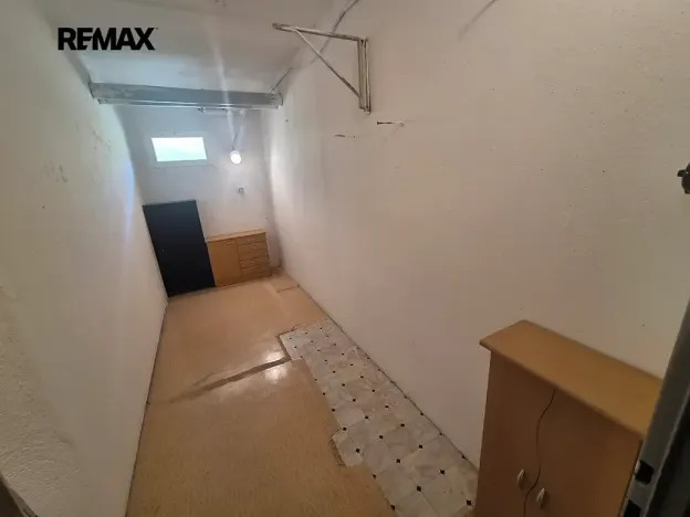Pronájem bytu 1+1, Rosice, Komenského náměstí, 31 m2