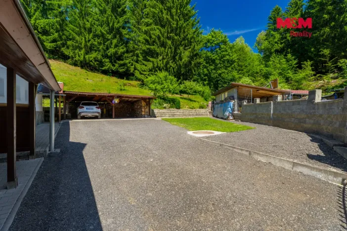 Prodej rodinného domu, Desná - Desná I, Spojovací, 360 m2