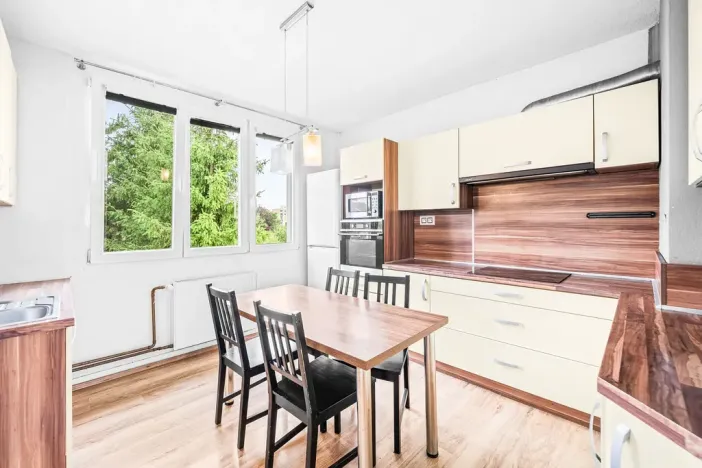 Prodej bytu 3+1, Planá, Zahradní, 70 m2